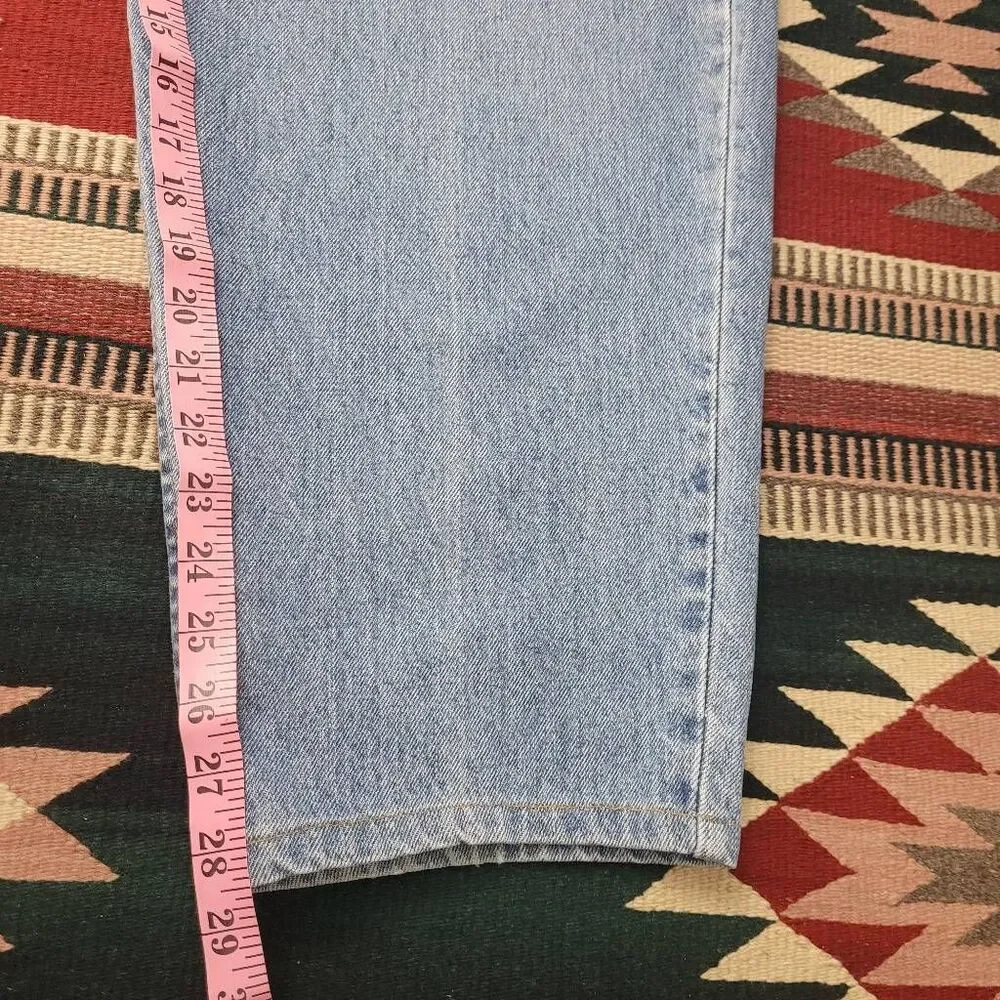 Vintage 90s Levi's 560 Loose Fit Tapered‎ Leg Denim Jeans Sz 38x28.5 Light Wash